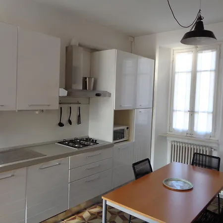 Piccolo Alojamento de Acomodação e Pequeno-almoço Travedona